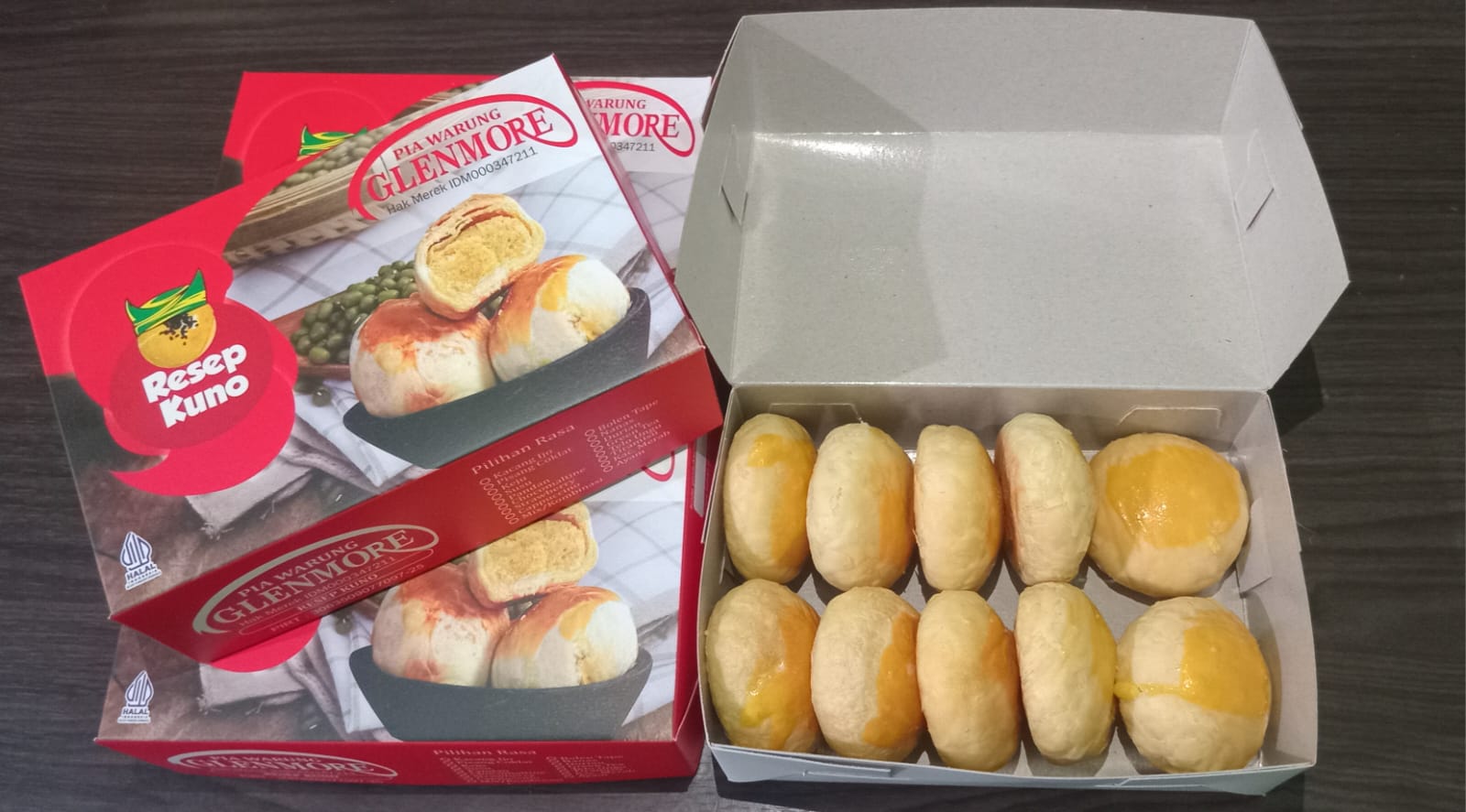 gambar oleh oleh khas banyuwangi, pia glenmore,bagiak glenmore,BOLEN. Paparan Gambar : <p>KOMPOSISI: GULA, TEPUNG TERIGU, TELUR</p>