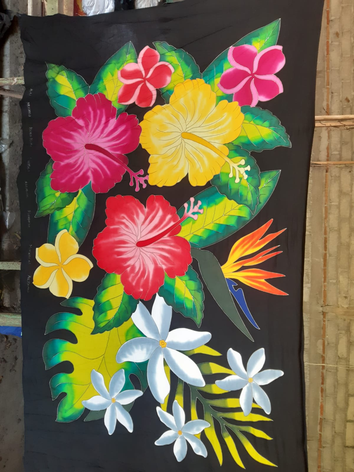 gambar sarung pantai motif bunga