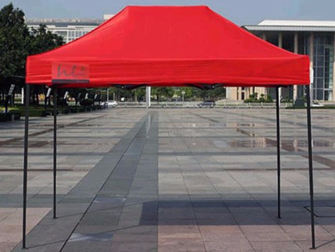 Tenda lipat praktis, bisa dipakai untuk tenda dagangan